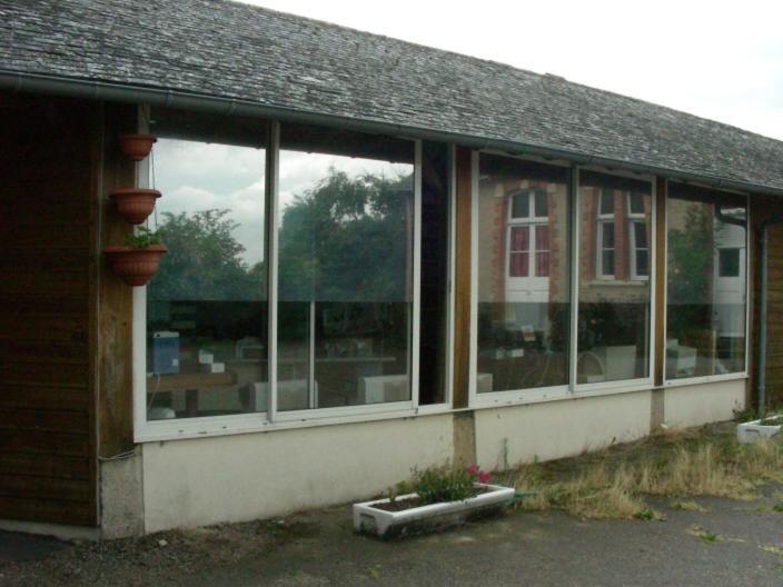 Gite -Belle Maison Dans Une Ancienne Ecole-Tarif Reduit Hors We ! Chanzeaux Exterior foto